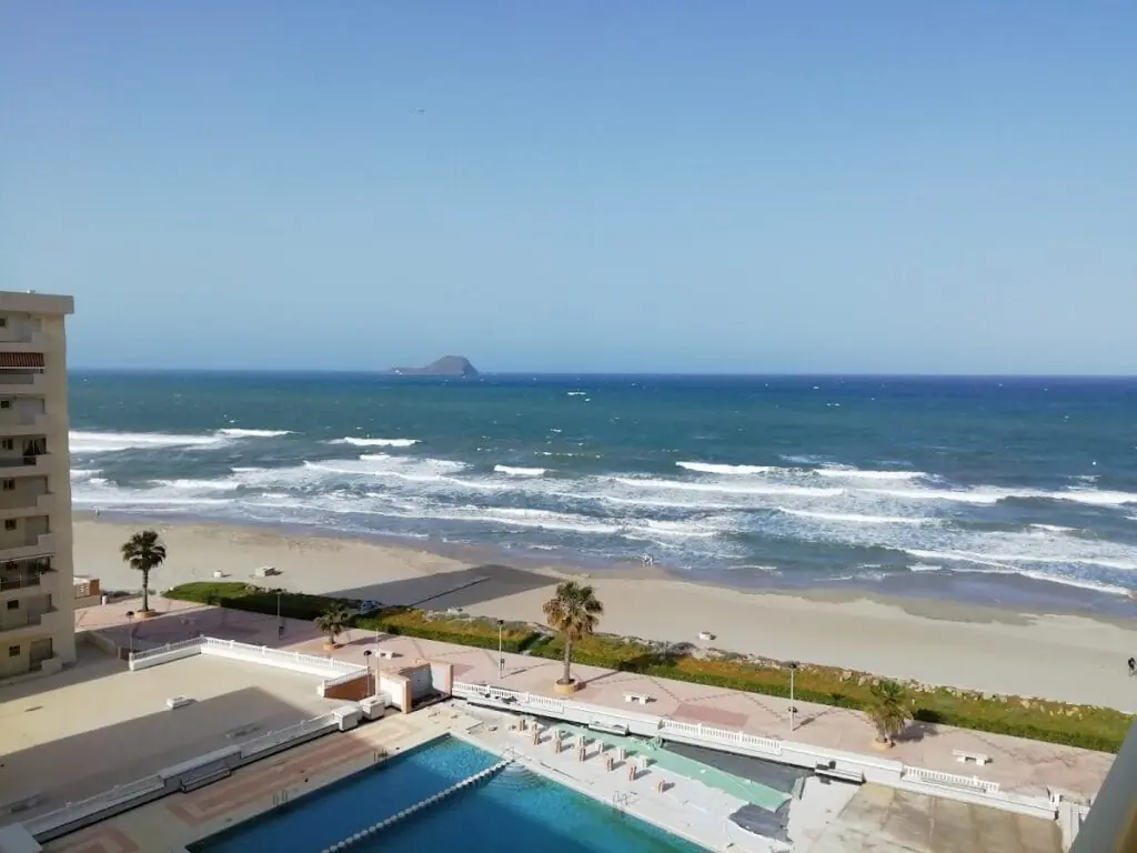 Vista del Mediterráneo y la costa de La Manga desde Ágata III