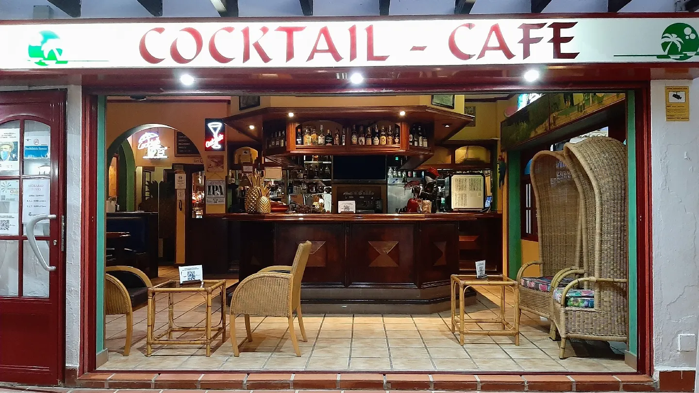 Coctelería de Van Gogh Pub