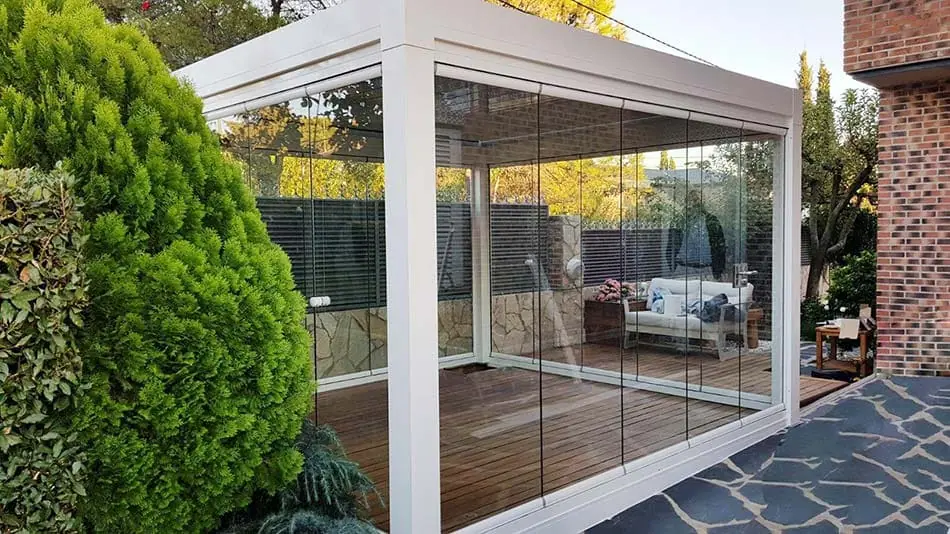 Terraza con cortina de cristal Vitroglass